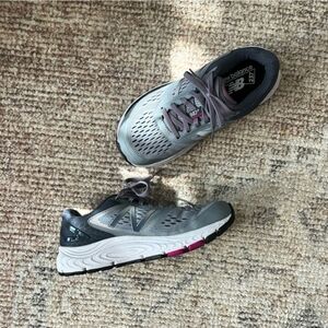 New Balance Womens 840 N4 Running Shoes,size 6